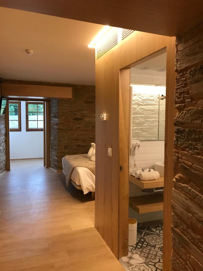 A Casa Da Botica Hotel Samos Bagian luar foto