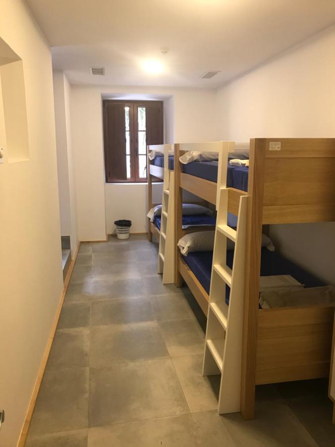 A Casa Da Botica Hotel Samos Bagian luar foto