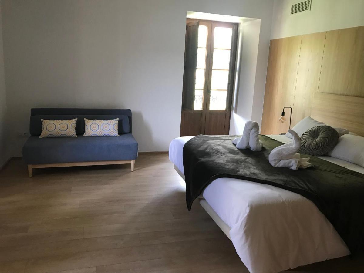 A Casa Da Botica Hotel Samos Bagian luar foto